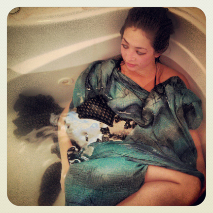 Gallup Bathtub Shoot 005